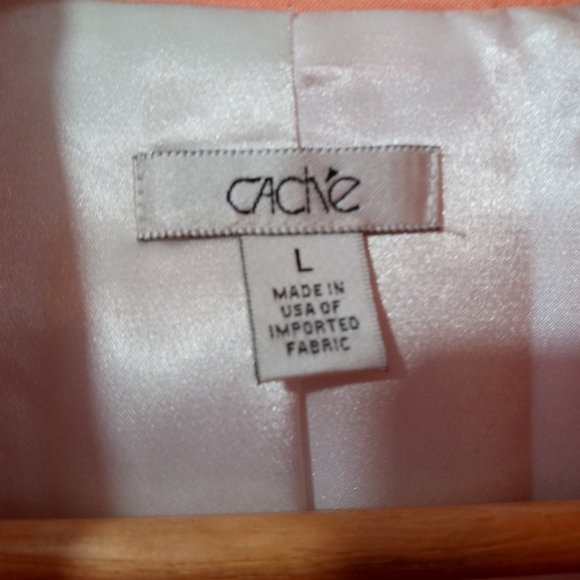 Cache Women's Jacket - Picture 2 of 6